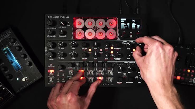 Synth Electronic Lab